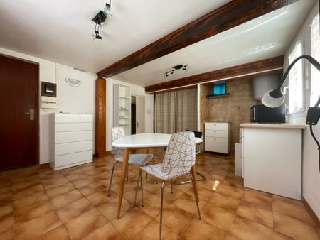 STUDIO MEUBLE - 7 rue du Carré - LA TRONCHE - Photo 3