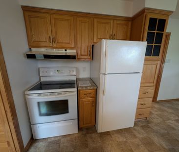 For Lease - 922 Cottingham Road, Kawartha Lakes, Ontario - Photo 5