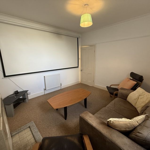 Budock Terrace, Falmouth - Photo 1