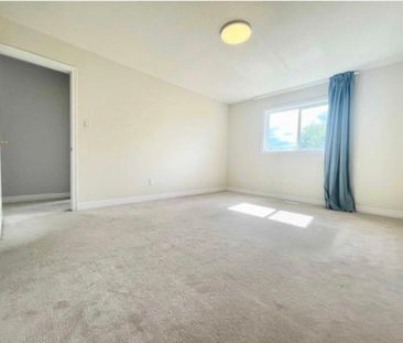 For Lease - 196 Kirkvalley Crescent, Aurora, Ontario - Photo 3