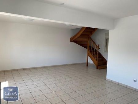 Location Appartement 3 pièces 60m² ST PIERRE 97410 - Photo 5