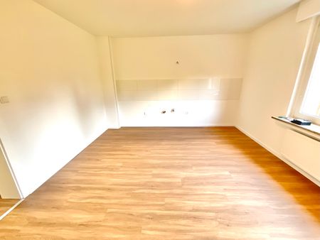 Kleine Erdgeschosswohnung frei ab sofort - Photo 3