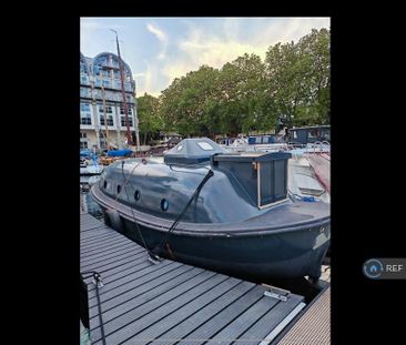 3 bedroom houseboat to rent - Photo 1