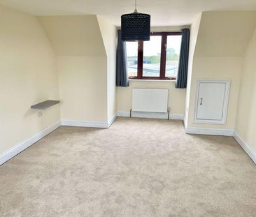 3 bedroom detached house to rent - Photo 6