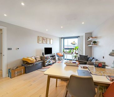 Tottenham Lane, Crouch End, London, N8 flat to rent - Photo 1