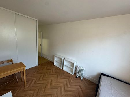 Apartment - Photo 3