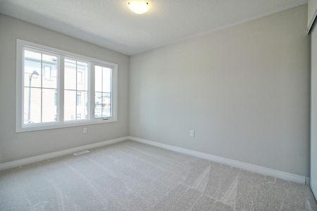 For Lease - 400 Newman Drive Unit# 37, Cambridge, Ontario - Photo 2