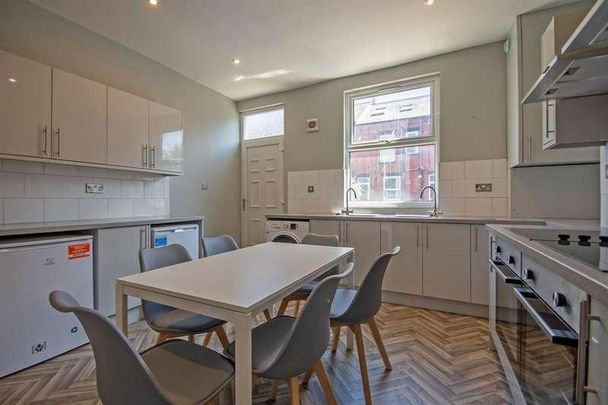 Langdale Terrace, Leeds, LS6 - Photo 1