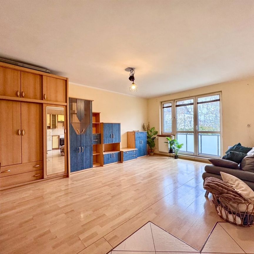 Mieszkanie na wynajem - Zdjęcie 1