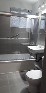 1 pièce et demie à louer - Photo 4