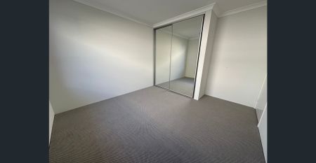 Modern Coastal Retreat - Photo 4