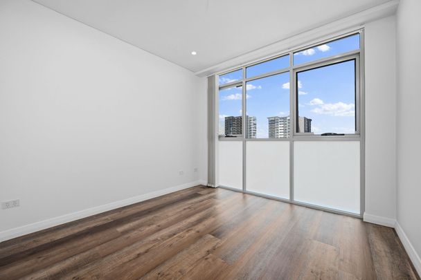 Luxury Apartment, Located on level 10 - Photo 1