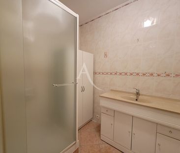 Location Appartement 3 pièces 61m² - Photo 4