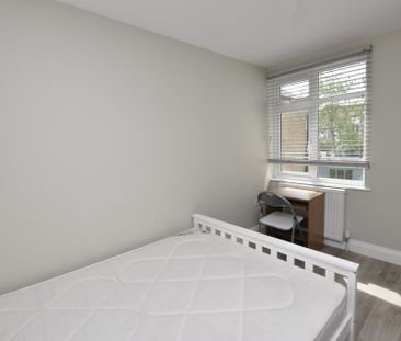 1 bedroom house of multiple occupation to rent - Photo 3