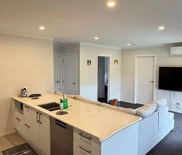 Furnished room in Rototuna hamiltonFlatmate wanted - Photo 2