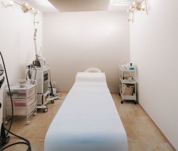 EXQUISITE SCHÖNHEIS-SALON MIT DIVERSEN ANGEBOTEN - Photo 5