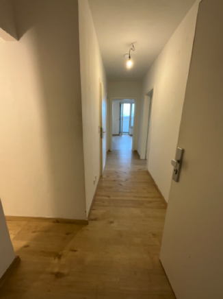 Demnächst frei! Moderne 2-Zimmer-Wohnung in Duisburg Röttgersbach - mit neuem Laminat - Photo 3