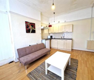 Studio to rent - Photo 4