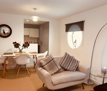 2 Bed Flat, Royal Quay, L3 - Photo 1