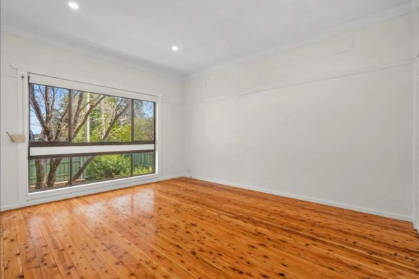 The Ideal Family Home - Conveniently located to all amenities - Photo 1