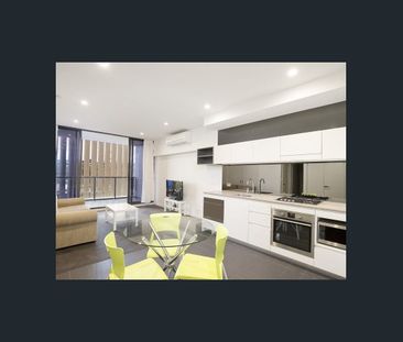 Spacious Unfurnished 1 Bedroom Apartment - Photo 2