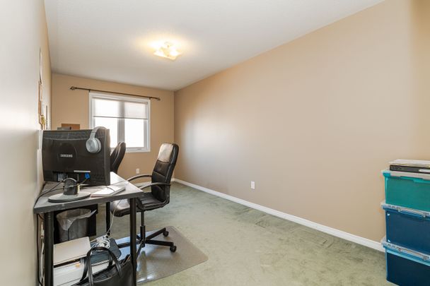 For Lease - 342 Freedom Private, Alta Vista and Area, Ontario - Photo 1