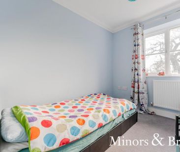 3 bedroom terraced house to rent - Photo 3