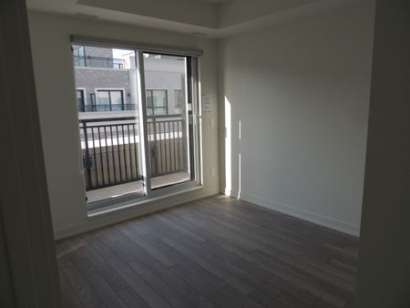 For Lease - 6 Red Squirrel Lane Unit# C302, Richmond Hill, Ontario - Photo 2
