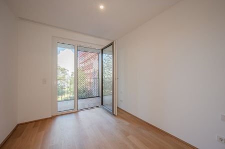 EDUART-Die Kunst des Wohnens: Hochwertiger 3-Zimmer NEUBAU-ZWEITBEZUG mit ca. 13m² Freifläche! (10/12) - AB FEBRUAR 26 - Photo 5