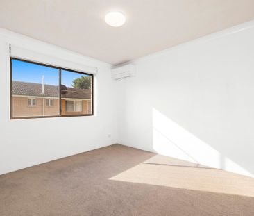 1/120 Cavendish Road, Coorparoo. - Photo 3