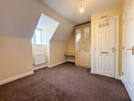 3 bedroom end of terrace house to rent - Photo 3
