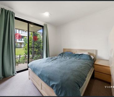 Stylish & Spacious Home in a Prime Braybrook Pocket - Photo 4