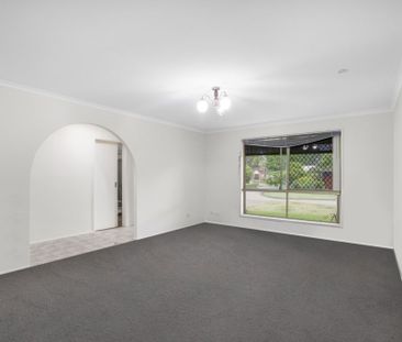 Large 3 Bedroom Home with Huge Backyard in Cul-De-Sac - Photo 1