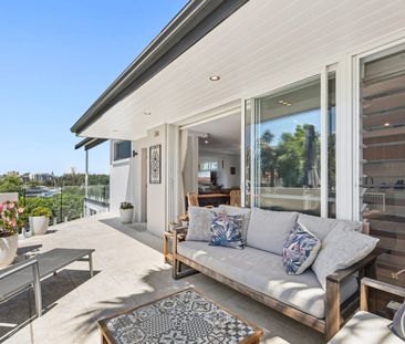 Coastal Haven - Photo 5