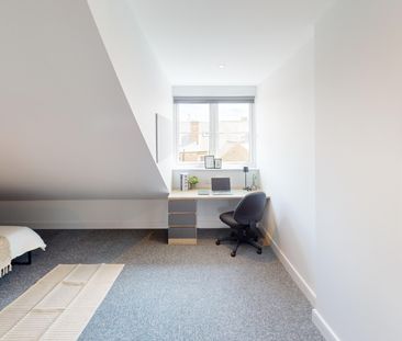 Flat 14, Commercial Point, NG9 2NG, NOTTINGHAM - Photo 3