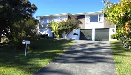 HOWICK, Quiet Location - Photo 3