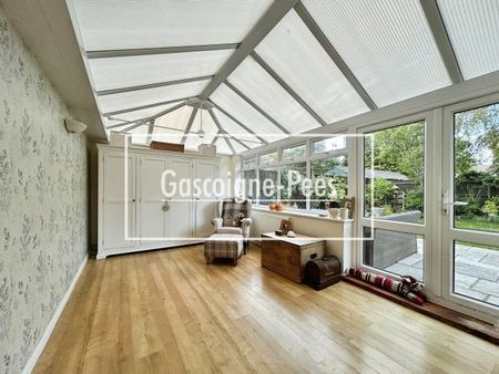 Franklin Avenue, Tadley, RG26 - Photo 4