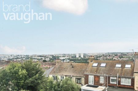 4 bedroom semi-detached house to rent - Photo 5