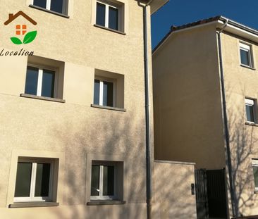 Location Appartement 3 pièces 54m² ST RAMBERT D ALBON 26140 - Photo 4