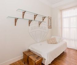 Apartment Refurbished 2 bedrooms for rent São Vicente Lisboa - equi... - Photo 4