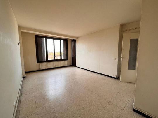 Clemenceau-T2-47,95m2 - Photo 1