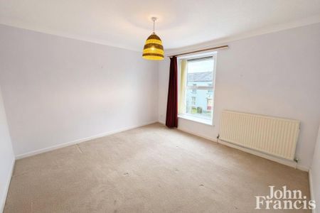 2 bedroom semi-detached house to rent - Photo 4