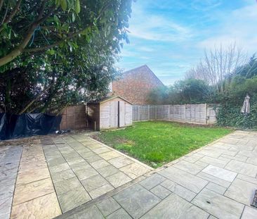 1 bedroom in a house share to rent - Photo 4