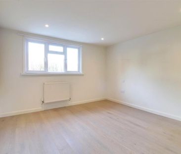 3 bedroom bungalow to rent - Photo 4