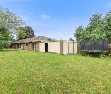 68 Ahern Road, Pakenham VIC 3810 - House For Rent | Domain - Photo 6