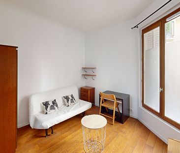 Location appartement 1 pièce, 17.66m², Paris 18 - Photo 1