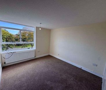 Kenilworth Court, Washington, NE37 - Photo 3