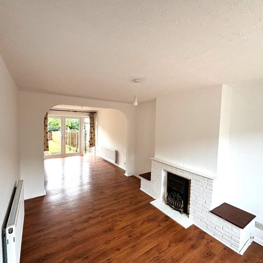 3 Bed Semi-Detached House, Eaton Valley Road, LU2 - Photo 1