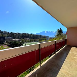 CDD jusqu'au 31.01.2027 - Appartement de 2 pièces avec balcon - Foto 2