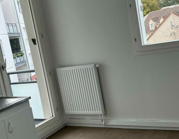 À LOUER – Appartement T4 à CLÉON - Photo 1